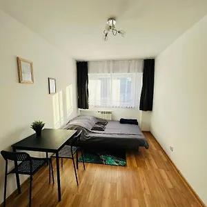 View Проживание в семье Варшава