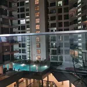 Apartamento At Regalia Sky Pool Malasia